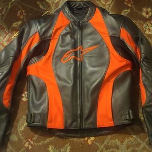 Alpine star genuine leather motorcycle jacket size 40 Black red a little gray